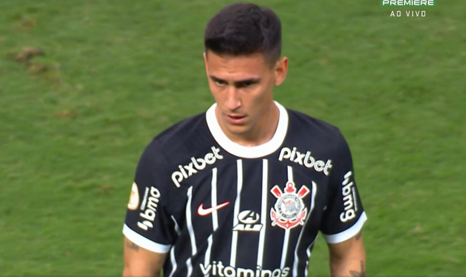 Rojas em campo durante empate do Corinthians contra o Bahia, pelo Campeonato Brasileiro