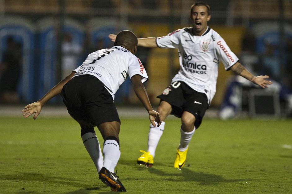 Corinthians volta a vencer de virada em partidas organizadas pela Conmebol aps 13 anos