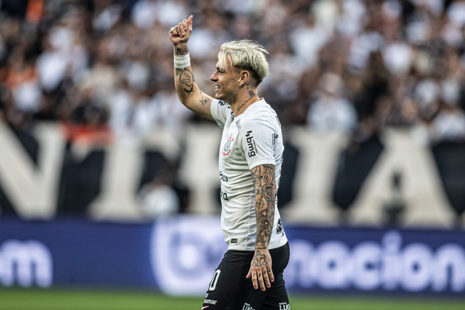 Saiba quanto Rger Guedes recebeu de pix da torcida do Corinthians