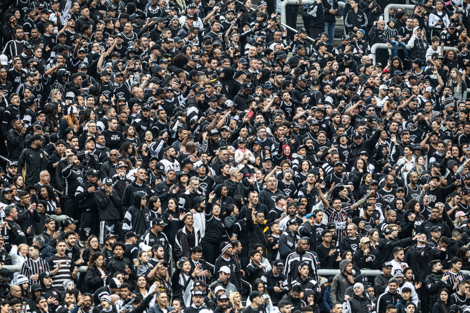 Corinthians anuncia srie de benefcios para membros do Fiel Torcedor em semana cheia do clube