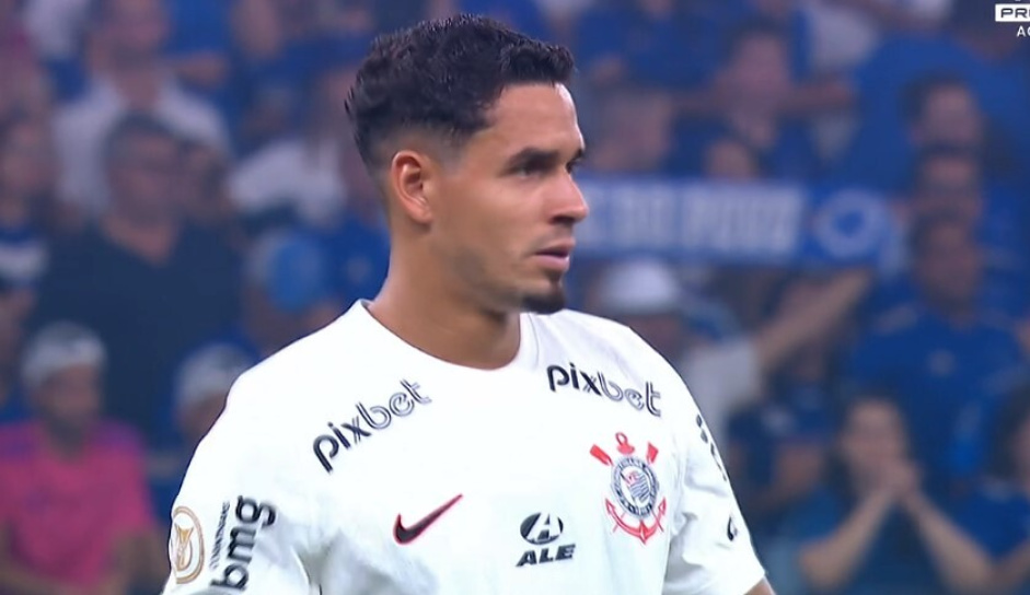 Lucas Verssimo faz sua estreia com a camisa do Corinthians e lidera estatsticas