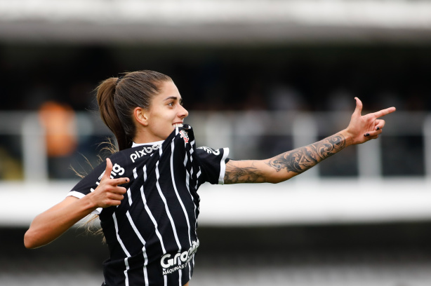 Corinthians goleia Juventus pelo Paulista Feminino mesmo já classificado  para semifinal