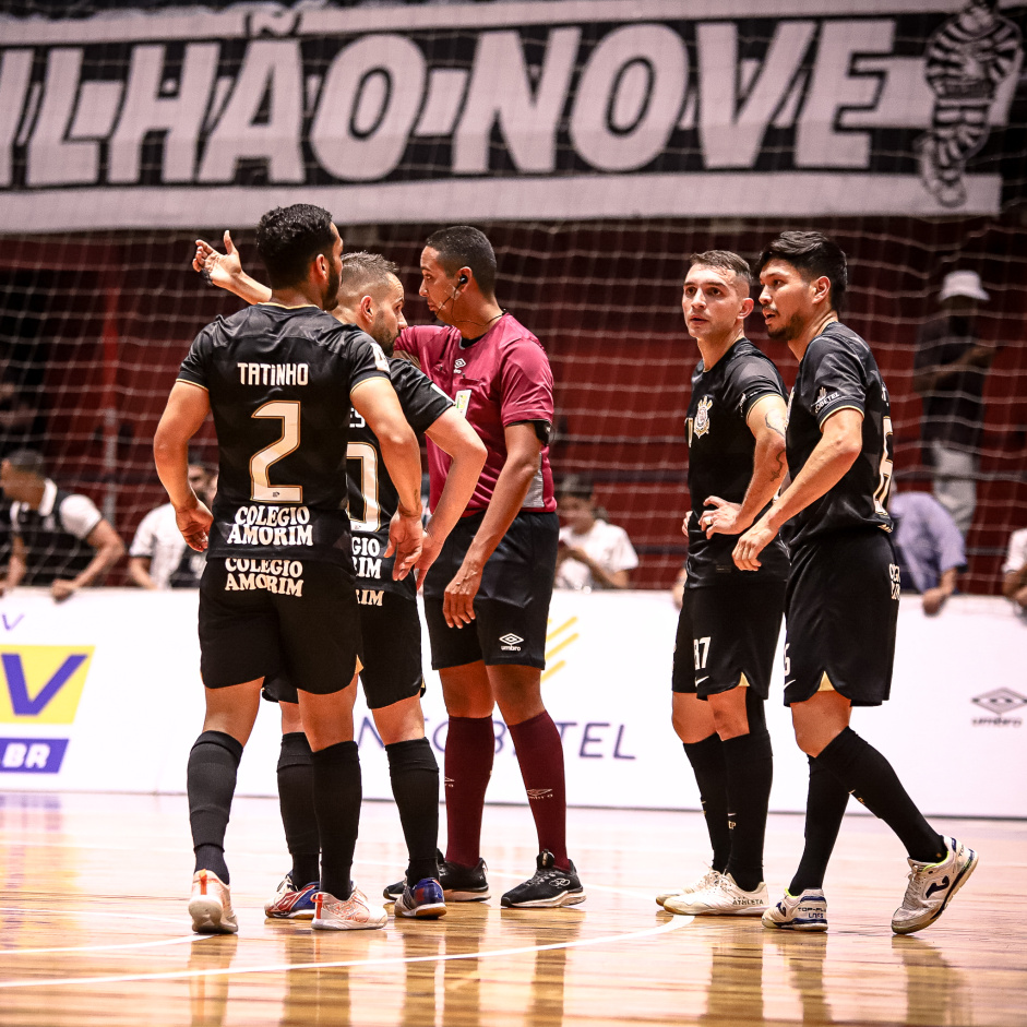 Corinthians Futsal inicia série Ganhando e Formando nas redes sociais