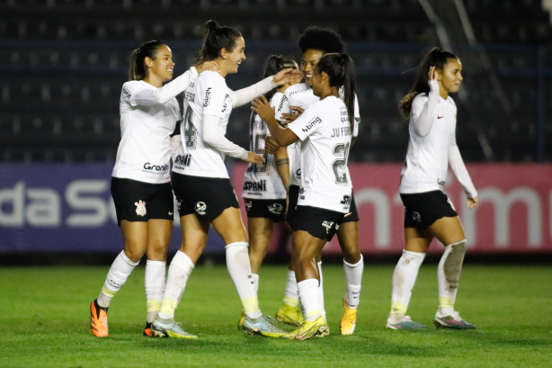 Corinthians goleia o São Bernardo e está na final da Copa Paulista Feminina