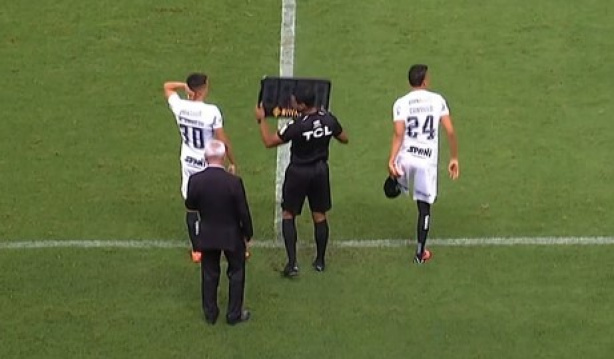 Corinthians e Fortaleza pelo Brasileir�o
