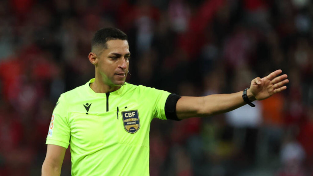 Rodrigo Jose Pereira de Lima comandar� segundo jogo da semifinal entre Corinthians e Cruzeiro