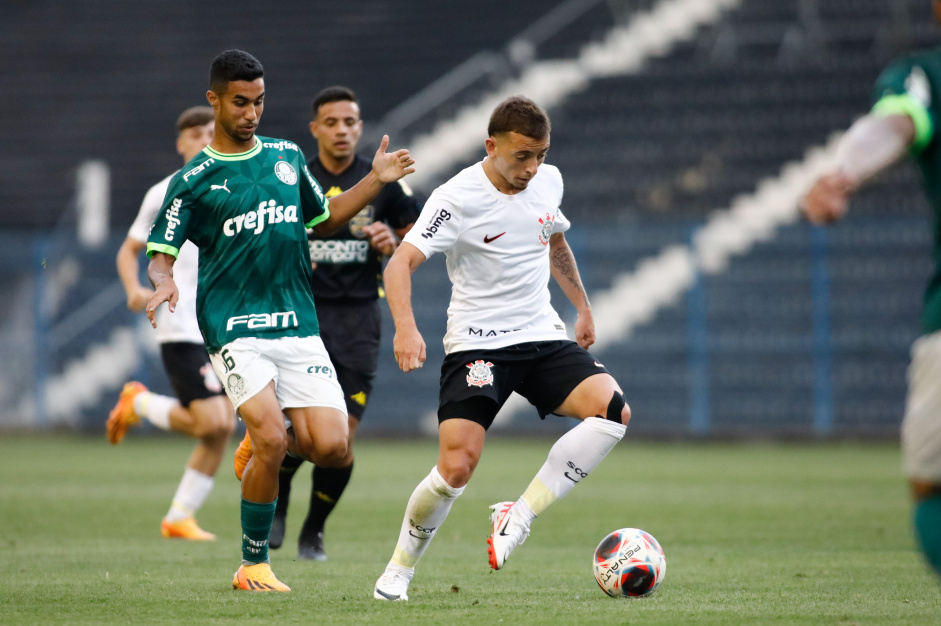 Corinthians sofre derrota para o Palmeiras em casa e se complica no Paulisto Sub-20