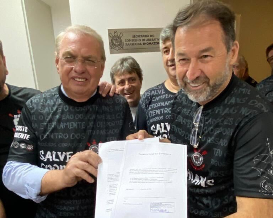 Augusto Melo registra candidatura  presidncia do Corinthians