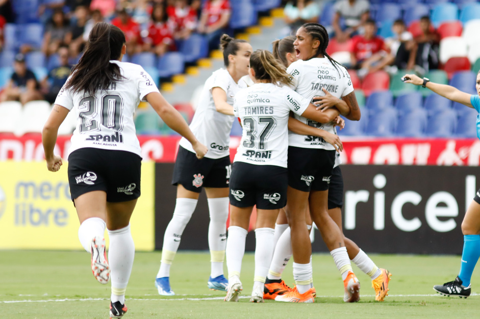 Quatro jogadoras do Corinthians foram eleitas como melhores da partida contra o Amrica de Cali pela Libertadores Feminina