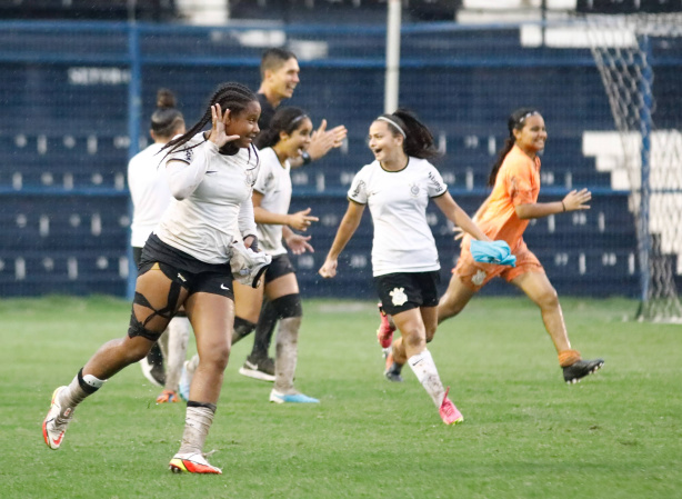 Corinthians avança para a semifinal do Paulista Feminino Sub-20