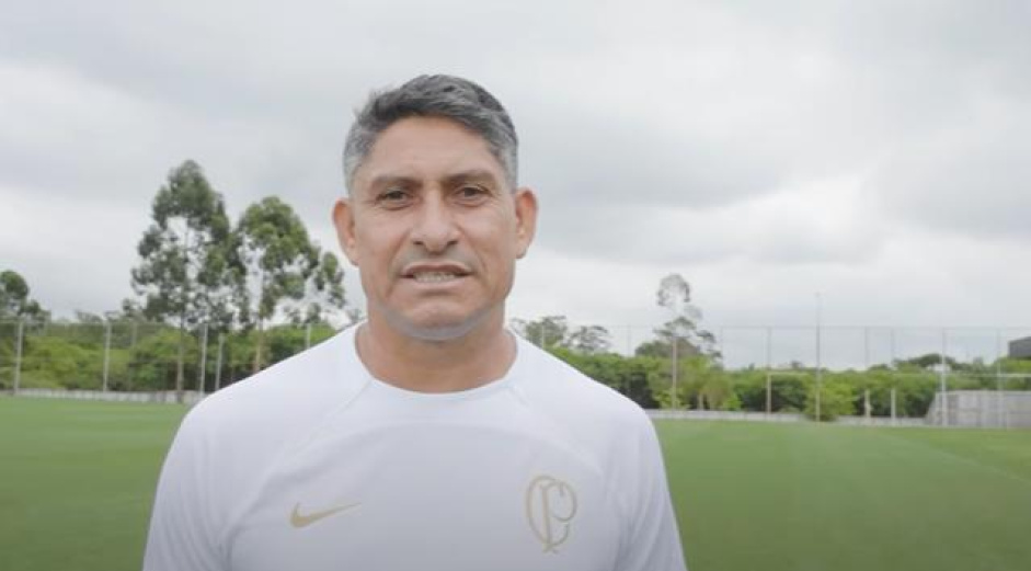 Novo preparador de goleiras do Corinthians manda primeiro recado para a Fiel