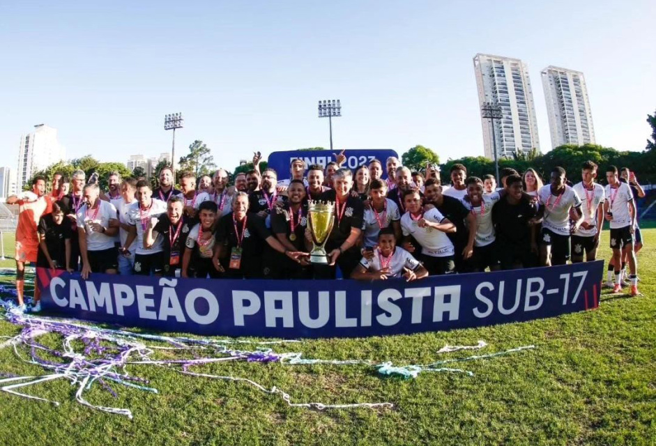 São Paulo divulga bastidores do título da Copa do Brasil; assista