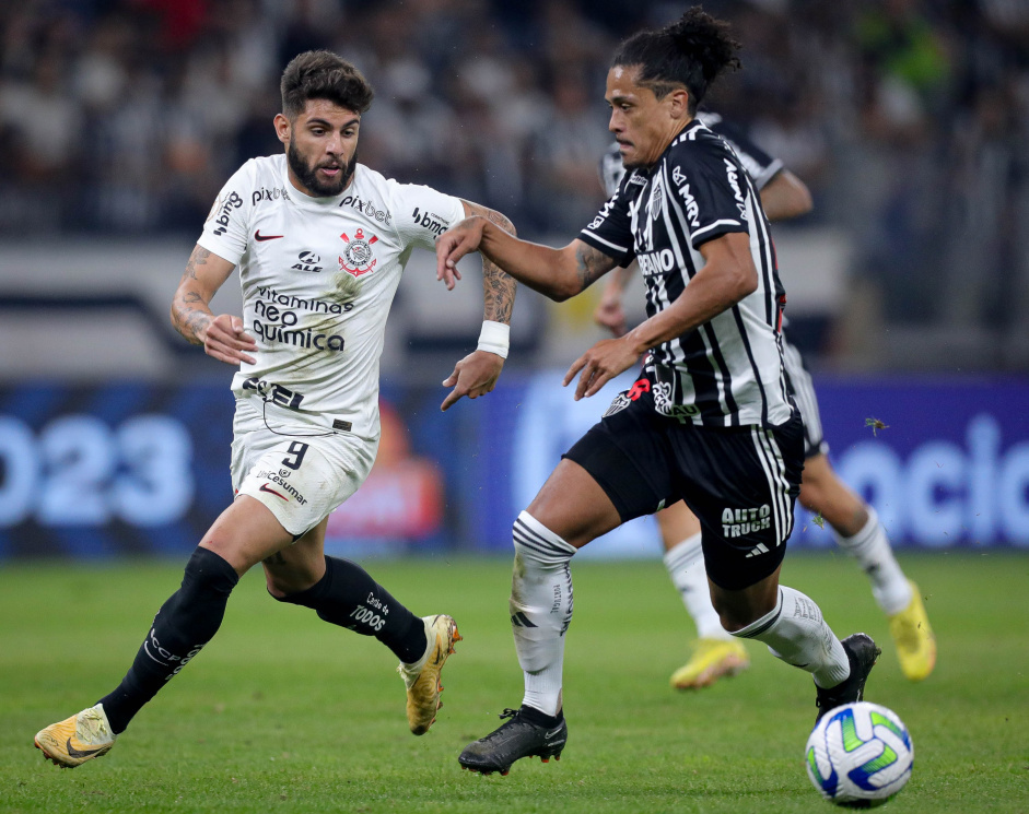 Corinthians recebe o Atltico-MG em busca de respirar na tabela do Brasileiro
