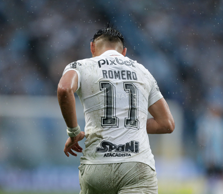 Romero se torna o terceiro atacante do Corinthians com mais gols no ano