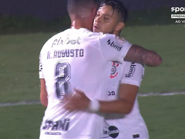 O Corinthians derrotou o Vasco fora de casa pela 36 rodada do Brasileiro