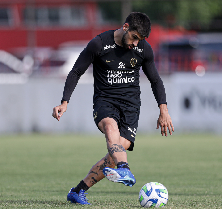 Bruno Méndez em treinamento do Corinthians na última segunda-feira