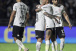 O Corinthians voltou a abrir seis pontos de dist�ncia para o Z4 do Brasileir�o