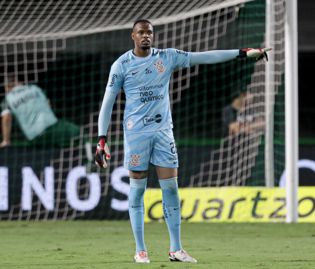 Corinthians poder ser comparado ao Manchester City, mas isso não é nada bom