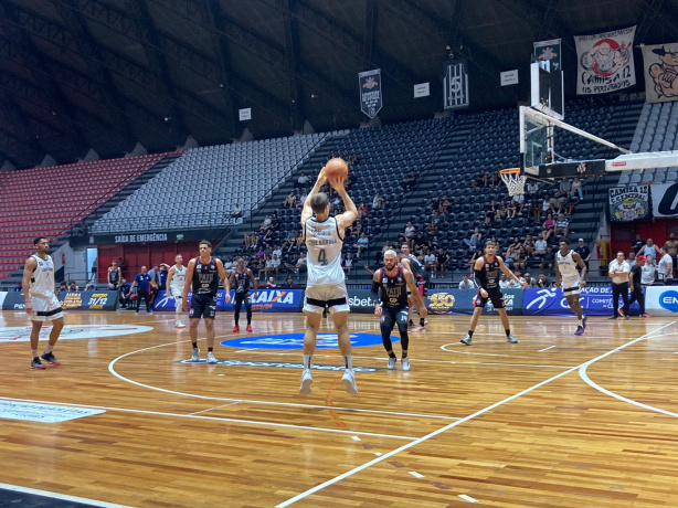 CORINTHIANS 85 x 81 PATO BASQUETE 🔴 AO VIVO e COM IMAGENS