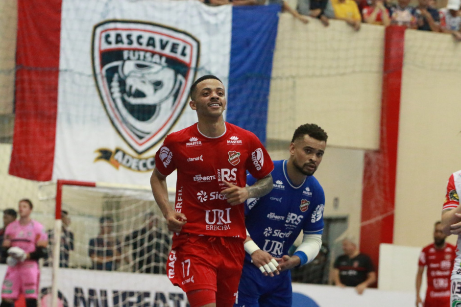 Neguinho foi um dos protagonistas do Atlntico Futsal na campanha histrica para o ttulo da LNF