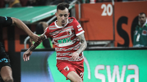 Corinthians tem interesse em lateral que joga na Alemanha