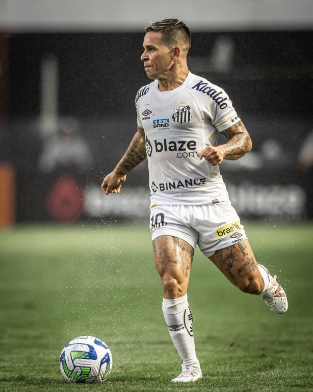 Soteldo vai defender o Gr�mio em 2024