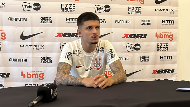 Por regulamento, Léo Mana ainda poderia disputar a Copinha em 2025, já que nasceu em 2004