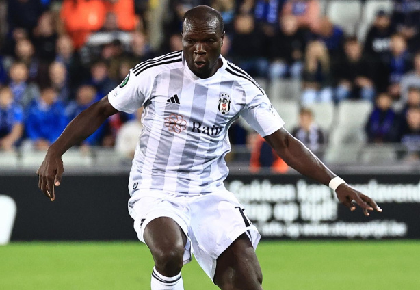Corinthians decidiu n�o fazer proposta pelo atacante Aboubakar