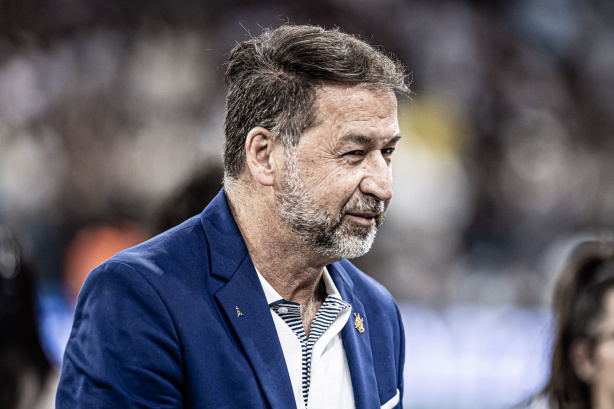 Presidente do Corinthians confirma Pedro Raul, dá prazo pra Garro e promete meia em vídeo vazado