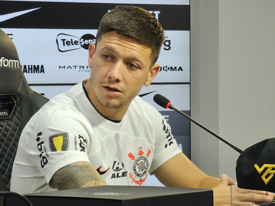Rodrigo Garro assinou com o Corinthians at 2027