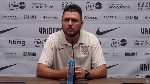 Kosloski deixou o Corinthians