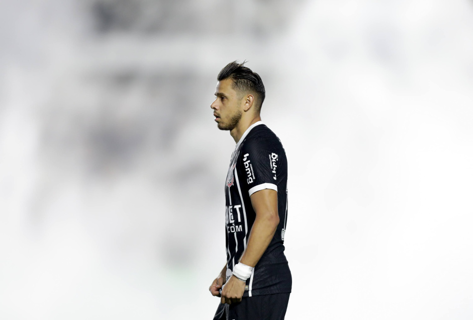 Corinthians volta a vencer um jogo sem gol de Romero após 101 dias