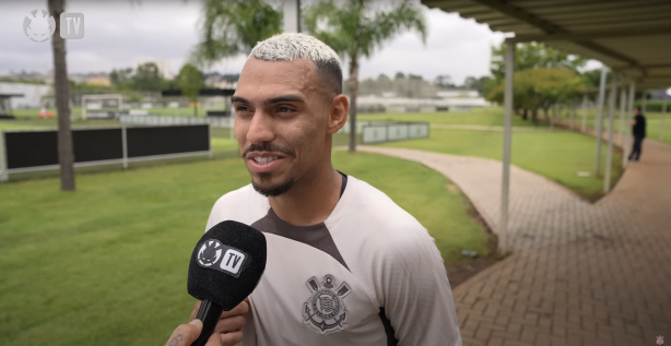 Matheuzinho comentou sobre o seu primeiro treino como jogador do Corinthians
