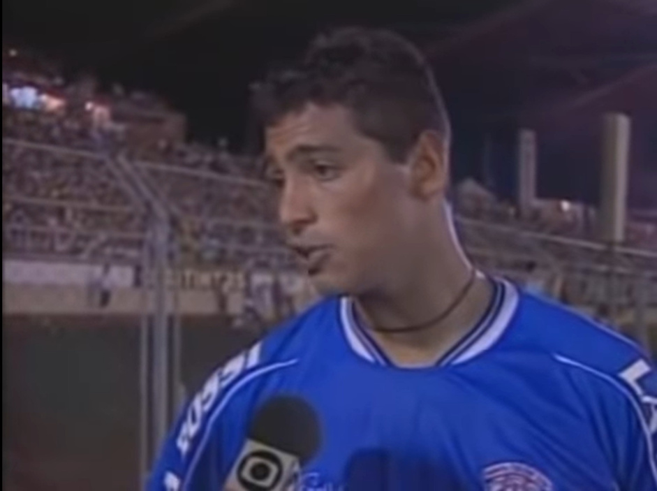 Mrcio Machado marcou dois gols naquela partida
