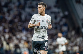 Matías Rojas deixa o Corinthians por falta de pagamento, diz jornalista