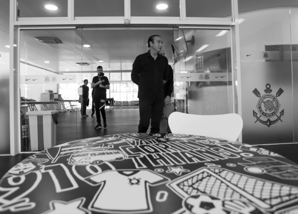 Cuca relembra passagem pelo Corinthians e detalha caso de abuso sexual