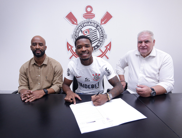 ELE CHEGOU! Jornalista informa a situação de Cacá com o Corinthians