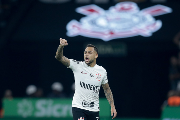 Maycon tem lesão confirmada após exames e se torna preocupação para o Corinthians