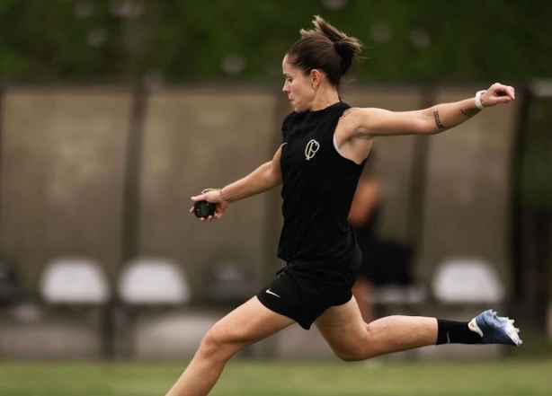 Erika revela conversa com Lucas Piccinato antes de estreia e pedido por oportunidade no Corinthians