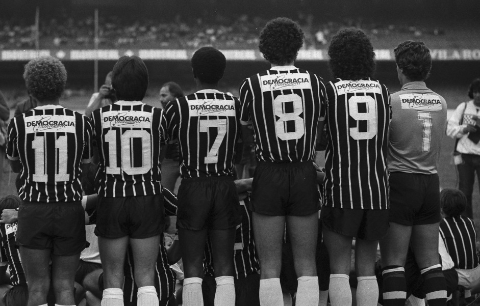 Scrates, Casagrande, Zenon e companhia atuaram pelo Corinthians contra o Cascavel, em 1982