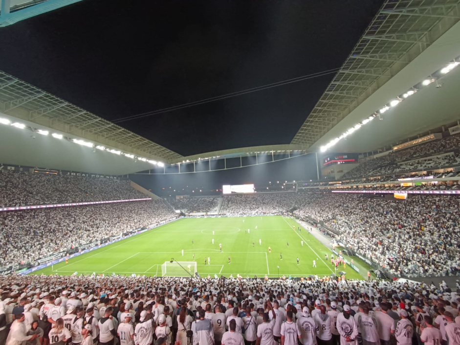 Rival aluga Neo Qu�mica Arena e ultrapassa o recorde de p�blico do Corinthians em 2024 no local
