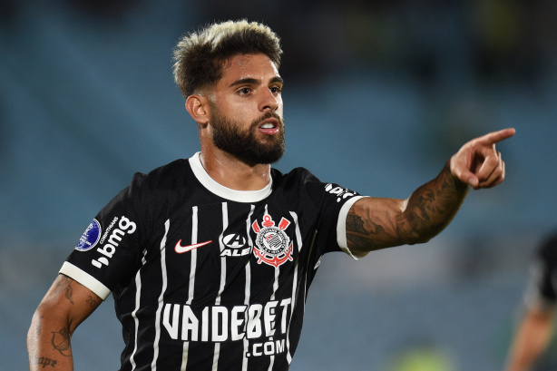 Ramón Díaz decide manter Yuri Alberto e confia no centroavante do Corinthians