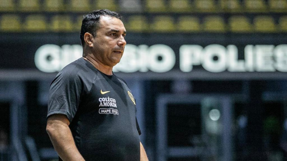 Deividy Hadson relembra incio ruim de temporada e comenta demisso do Corinthians Futsal