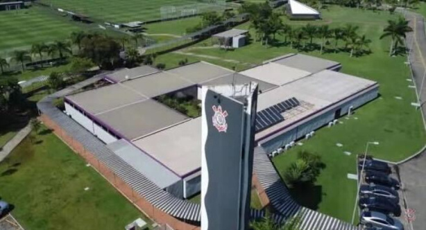 Corinthians confirma empr�stimo de CT para preparo do Gr�mio