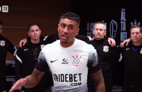 Paulinho protagonizou mais um discurso emocionante no vestirio em sua despedida pelo Corinthians