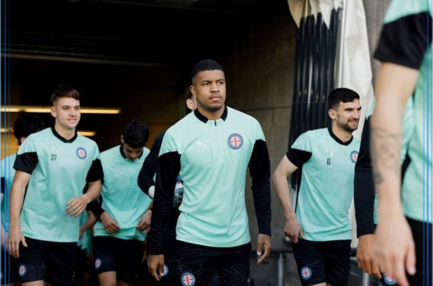 L�o Natel esteve emprestado ao Melbourne City que, por sua vez, decidiu devolveu o atacante ao Corinthians
