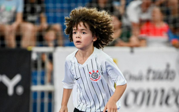 Flora foi o destaque do Corinthians na Ibercup Sub-10