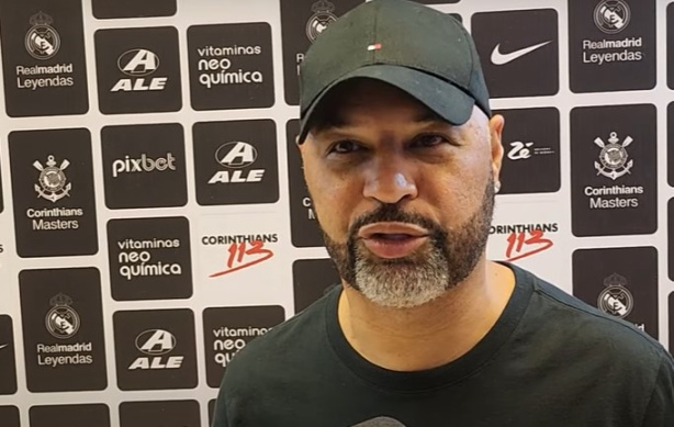 Ídolo do Corinthians é contratado para auxiliar nas categorias de base
