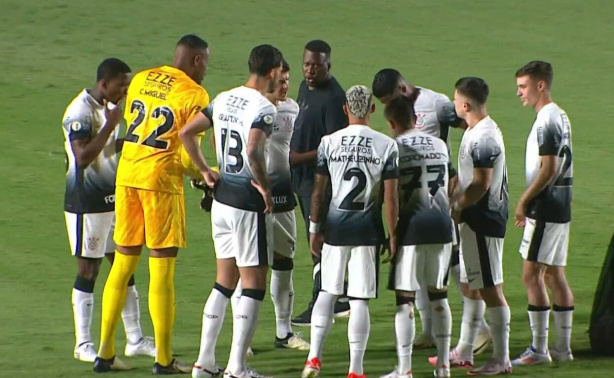 Corinthians joga contra o Atl�tico-GO no Campeonato Brasileiro