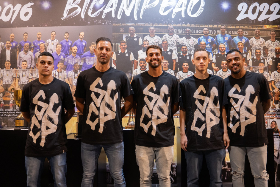 Sadas, leses e poucos minutos: Corinthians Futsal v diferente cenrios em reforos para 2024